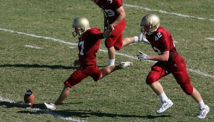 九游app下载中心-特色足球文化场馆“智慧制导”，引领行业数字化转型升级，足球场文化布置